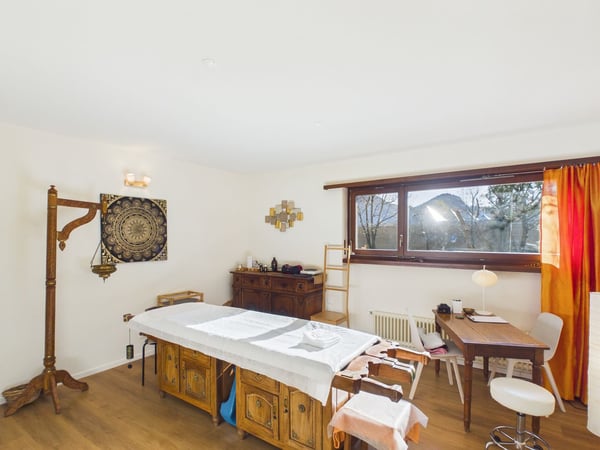 3½ locali rinnovato con potenziale 4½ - con box 3