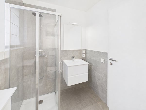 Moderne Gartenwohnung in Massagno – Wohnen mit Komfort und Privatsphäre 18