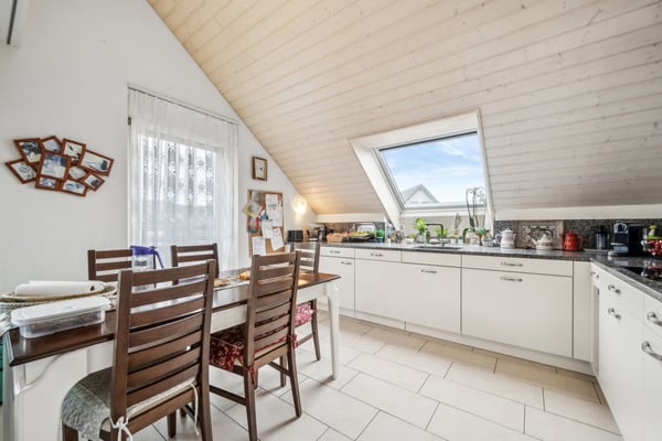 Stilvolle 1.5-Zimmer-Maisonette in Rümlang 7