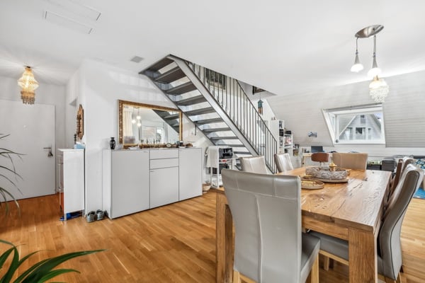 Stilvolle 1.5-Zimmer-Maisonette in Rümlang 1