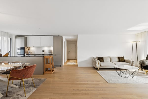 Elegantes Wohnen im Grnen: 1.5-Zimmerwohnung in Knten 3