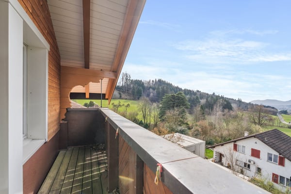 Vollvermietetes MFH mit Potenzial in Safenwil - 3 Einheiten und Bauland! 11