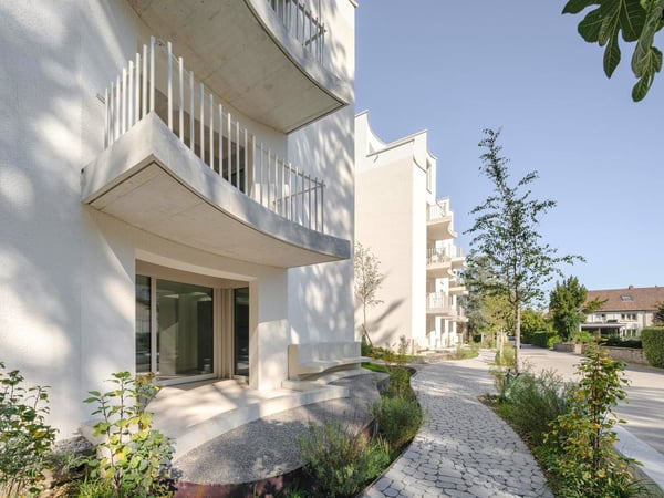 Luxeriöse 1.5- Zimmer-Gartenwohnung in Zürich 1