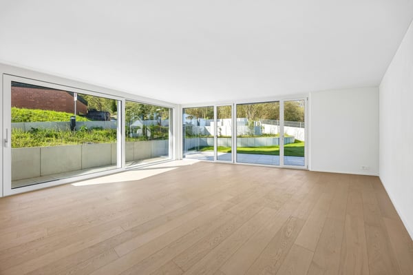2.5-Zi.-Gartenwohnung mit grosser Terrasse in Neuenhof 11