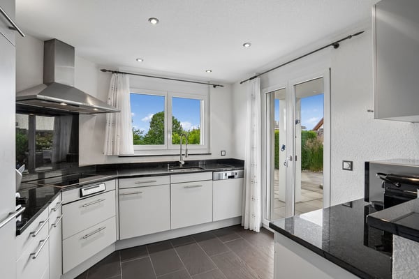 Einziehen und wohlfühlen gepflegtes 5.5 Zimmer Einfamilienhaus 3