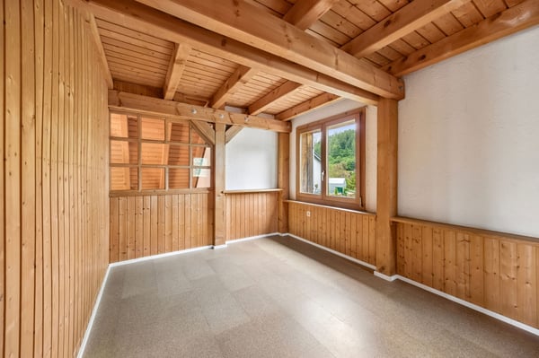 Einfamilienhaus mit grossem Garten, Charakter, Ruhe und herrlicher Fernsicht 4