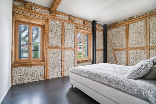 Historisches Bijou mit modernem Ausbaustandard - 2.5-Zimmer-Wohnung mit Balkon 4