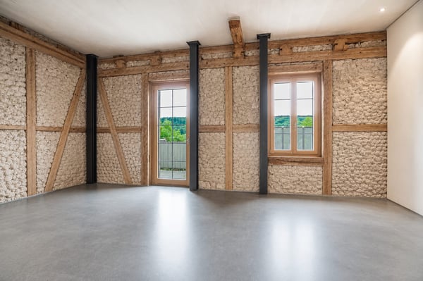 Historisches Bijou mit modernem Ausbaustandard - 2.5-Zimmer-Wohnung mit Balkon 12
