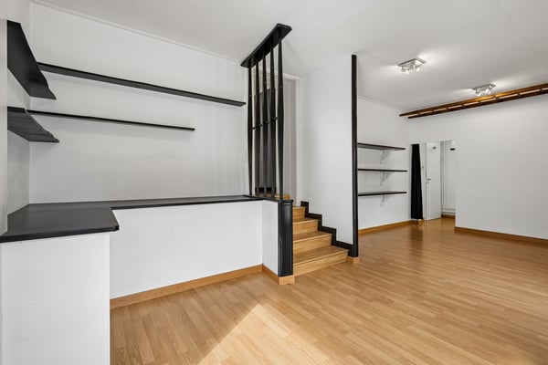 Zentrales Wohn- & Geschäftshaus mit Terrasse in Frick 12