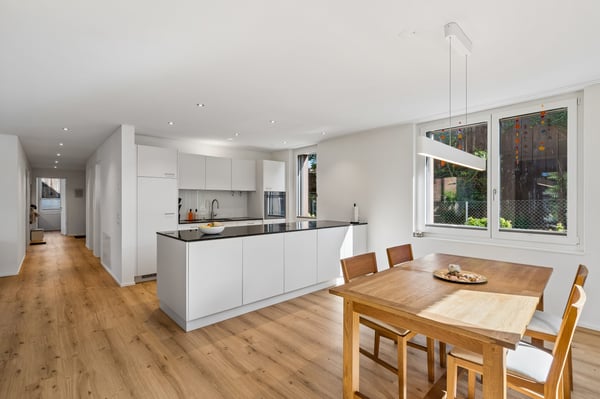 Zentral, ruhig und lichtdurchflutet - Ihr neues Zuhause im Herzen von Hettlingen 6