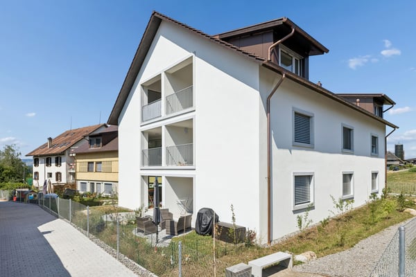 Neubau mit Weitblick - moderne 3.5-Zimmer-Dachwohnung mit viel Wohnkomfort