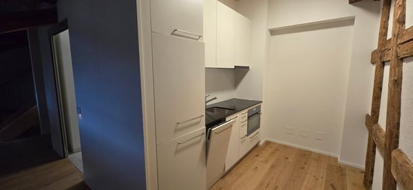 Historischer Charme trifft modernes Wohnen - 3½-Zimmer-Galeriewohnung beim Bahnhof Stein AG 6