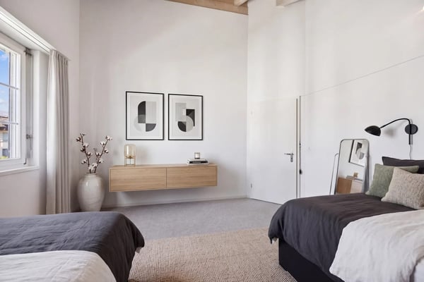Allein unter dem Dach - 4½ Zimmer mit offenem Dachstuhl, Terrasse und Weitsicht 9