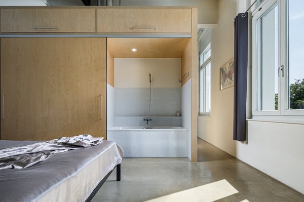 LOFT WITH A VIEW 3