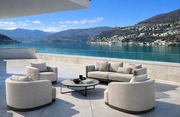 Villa di design in posizione unica con vista lago mozzafiato e darsena