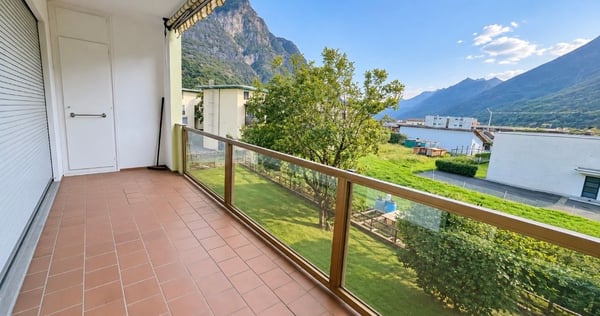 Appartamento con terrazza panoramica e vista aperta 2