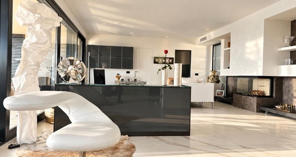 Vernate attico esclusivo con terrazza e giardino vista lago mozzafiato 33