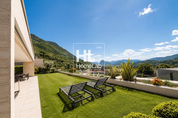 ESCLUSIVO APPARTAMENTO CON CON PISCINA E GIARDINO VISTA LAGO 18