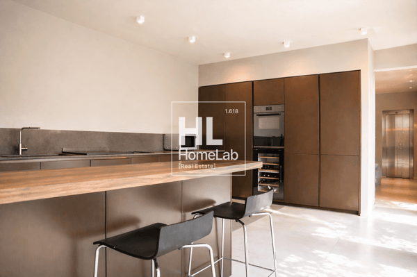 VILLA MODERNA CON PRESTIGIOSA VISTA LAGO 5
