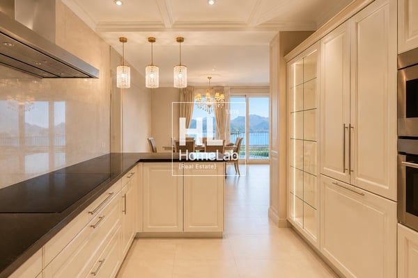 PRESTIGIOSO DUPLEX VISTA LAGO, GIARDINI PRIVATI E AREA WELLNESS A RUVIGLIANA 4
