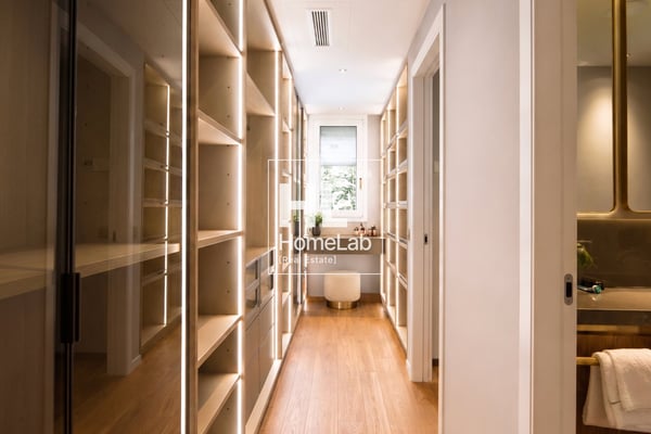 ESCLUSIVO APPARTAMENTO CON CON PISCINA E GIARDINO VISTA LAGO 9
