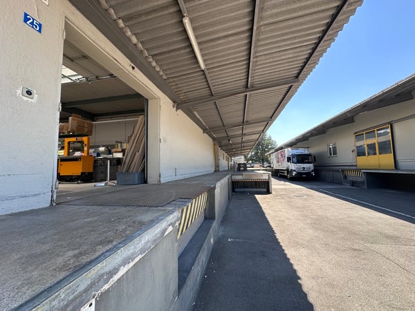 809m2 helle Industrie- & Lagerfläche im Industriegebiet von Hittnau 24