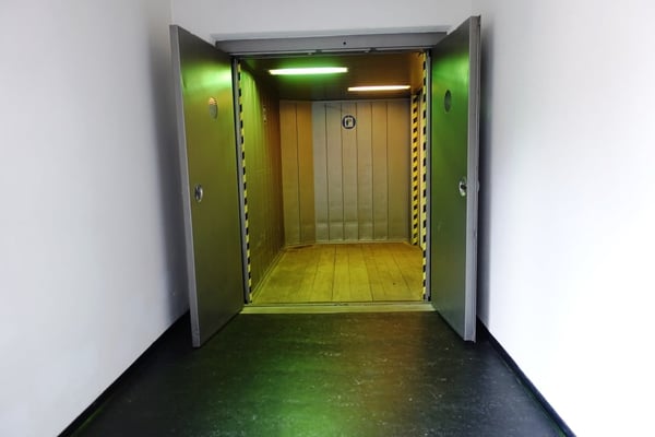 Charmantes Büro im historischen Altbau an der Aathalstrasse 80 in Uster 10