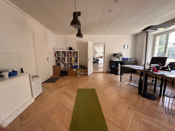 Charmantes Büro im historischen Altbau an der Aathalstrasse 80 in Uster 7