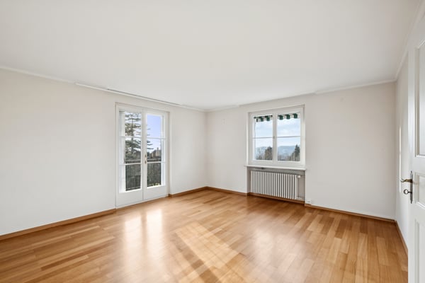 Charmante Landhaus-Villa mit Blick über Arlesheim 11