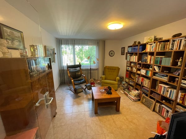 Bezaubernde Maisonette-Dachwohnung in Binningen 8