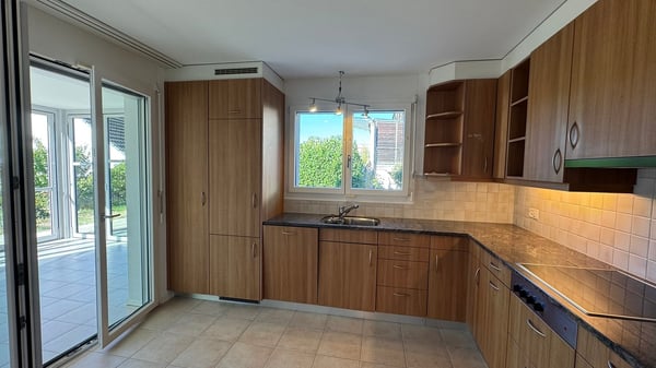 Freistehendes Einfamilienhaus an sonniger Wohnlage 2
