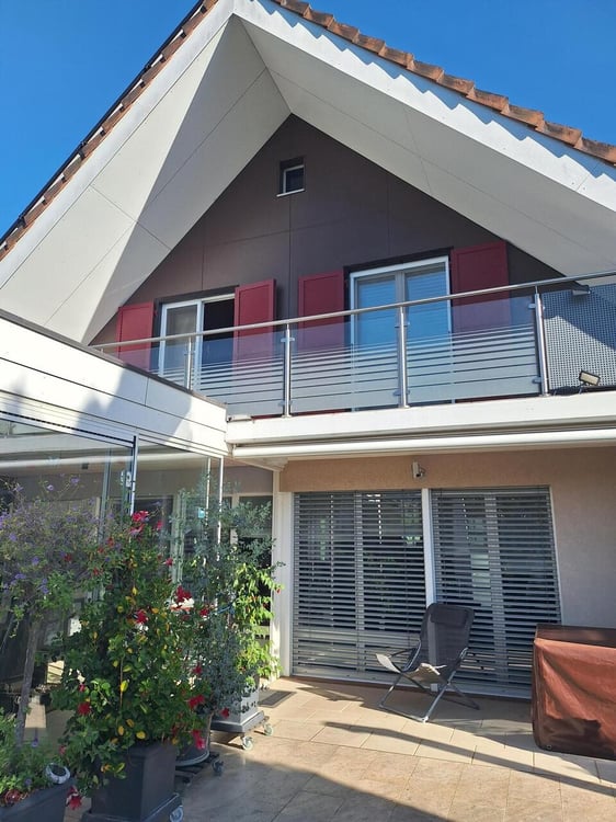 Charmantes Einfamilienhaus mit Garten an sonniger Wohn-/Aussichtslage 2