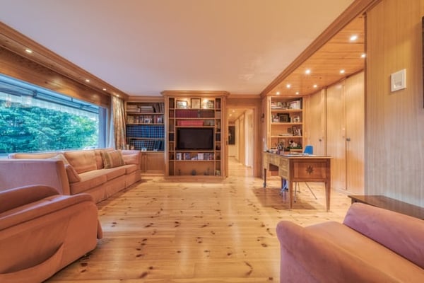 Prächtige 5,5-Zimmer-Wohnung Ski-in Ski-out mit atemberaubendem Blick 9