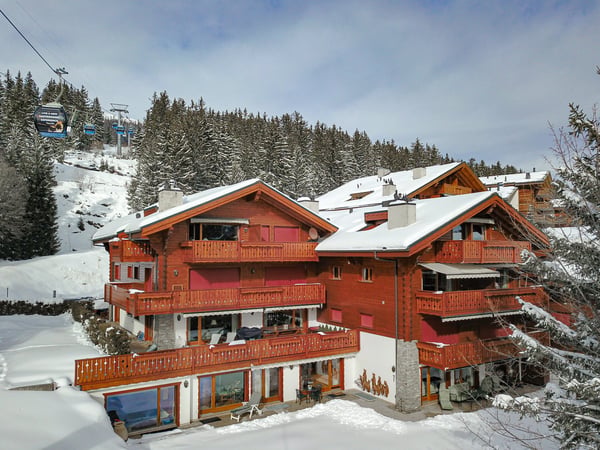 Prächtige 5,5-Zimmer-Wohnung Ski-in Ski-out mit atemberaubendem Blick 25