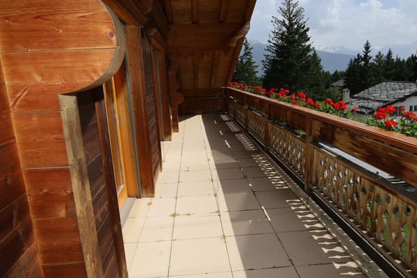 Magnifique Appartement en Attique de 1.5 Pièces à Crans-Montana 23
