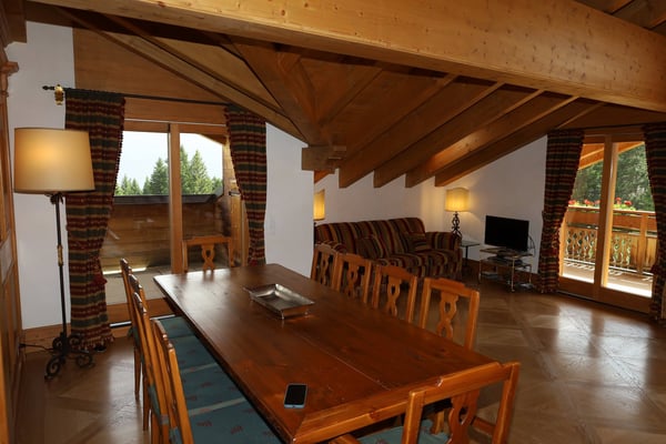 Magnifique Appartement en Attique de 1.5 Pièces à Crans-Montana 5