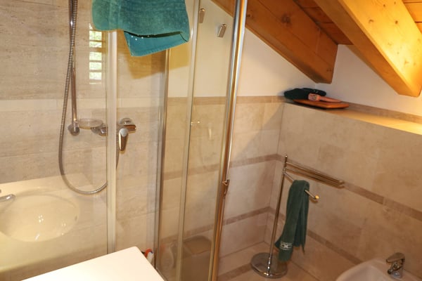 Magnifique Appartement en Attique de 1.5 Pièces à Crans-Montana 40