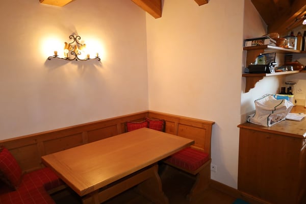 Magnifique Appartement en Attique de 1.5 Pièces à Crans-Montana 31