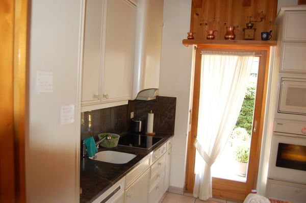 Chalet de caractère 6.5 pièces à Crans – Vue imprenable et cadre alpin exceptionnel 8