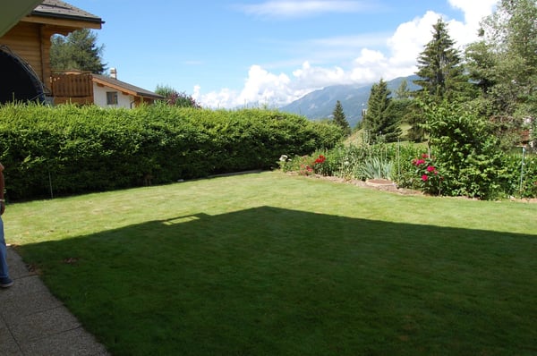 Chalet de caractère 6.5 pièces à Crans – Vue imprenable et cadre alpin exceptionnel 13