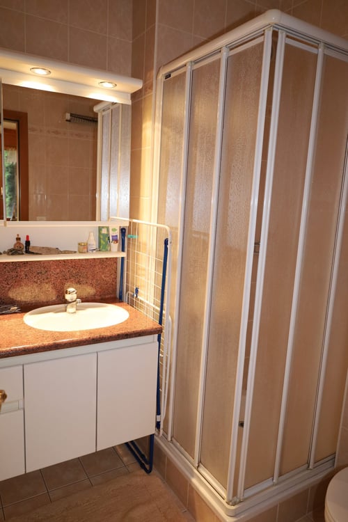 Appartement de 3.5 pièces avec vue et balcon à Crans 8