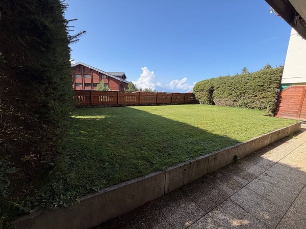 Appartement de 3.5 pièces avec vue et balcon à Crans 11