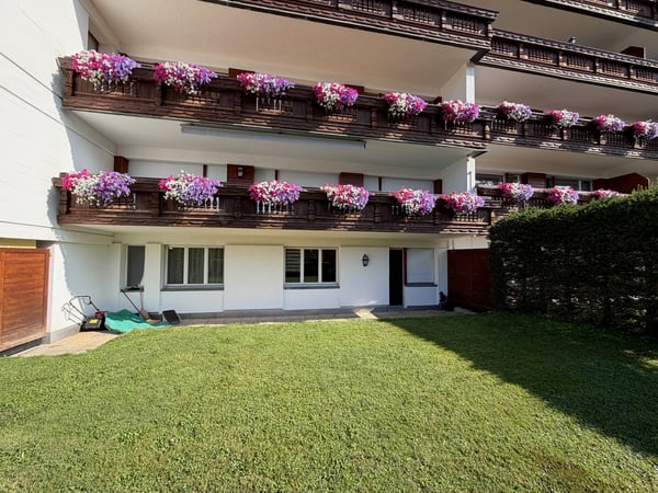 Appartement de 3.5 pièces avec vue et balcon à Crans 13