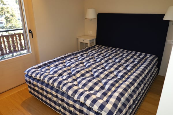 Appartement de 2.5 pièces avec vue et balcon 12