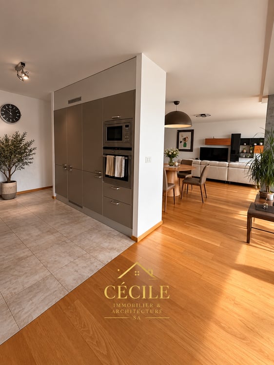 Appartement de 3.5 pièces de 180 m² au cœur de Montreux 15