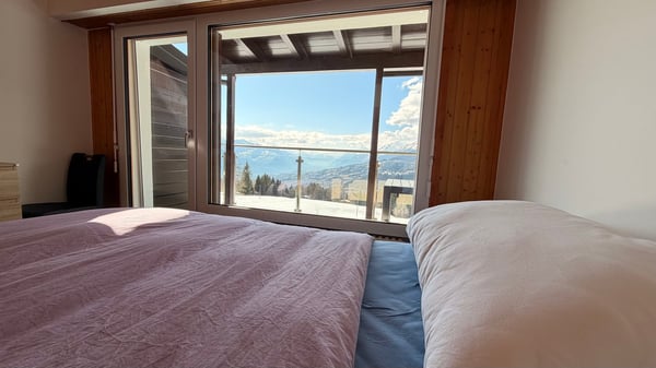 Magnifique appartement 3.5 pièces avec vue panoramique à Lens 6
