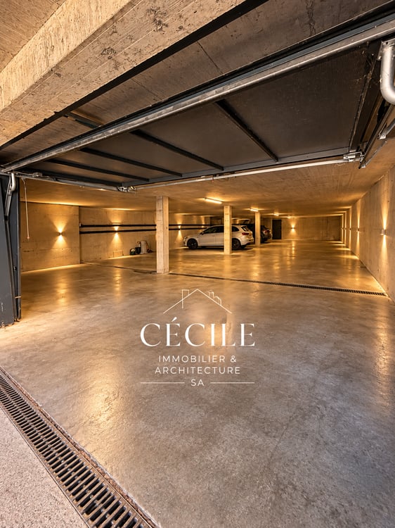 Magnifique appartement en attique de 5.5 pièces 21