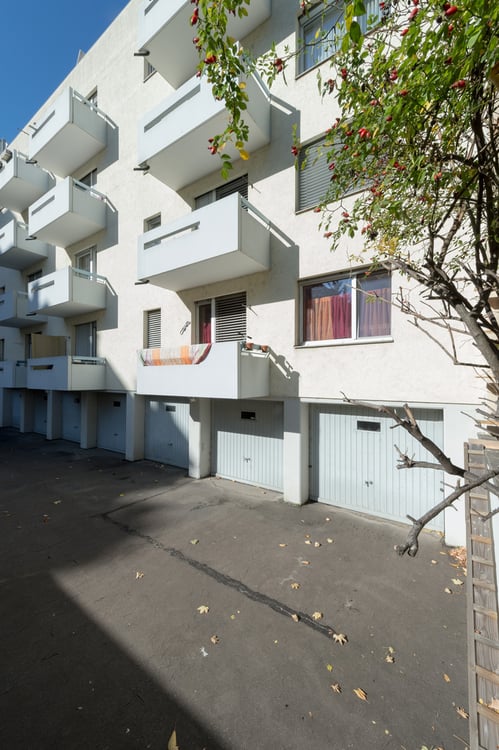 Einzelgaragenbox nähe Unispital 2