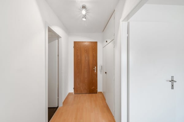 Schöne 2-Zimmerwohnung zu vermieten! 2