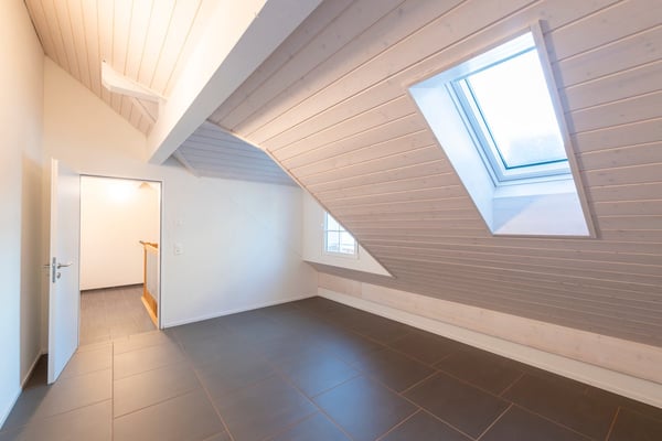 Charmante 3.5-Zimmer-Duplex-Wohnung in ländlicher Umgebung 11